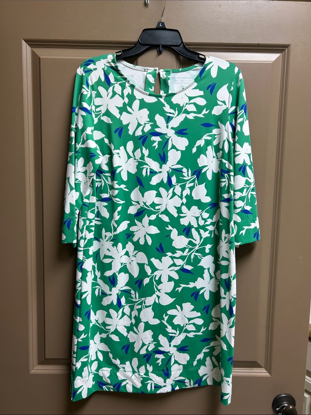 Southern Tide green and white dress with accents of royal blue. NWT!